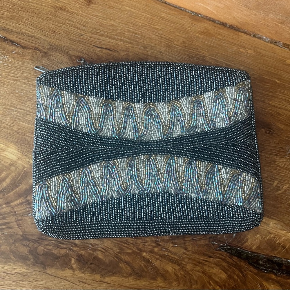 Vintage Gray & Gold Beaded Clutch